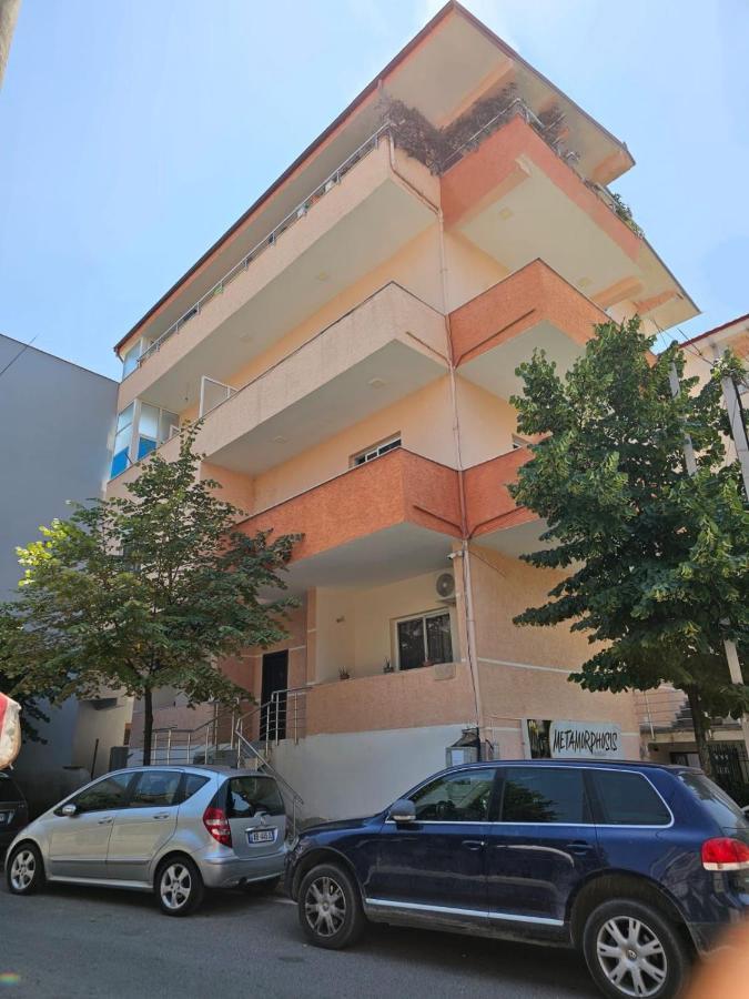 Kejsi Apartments Tirana Exterior photo